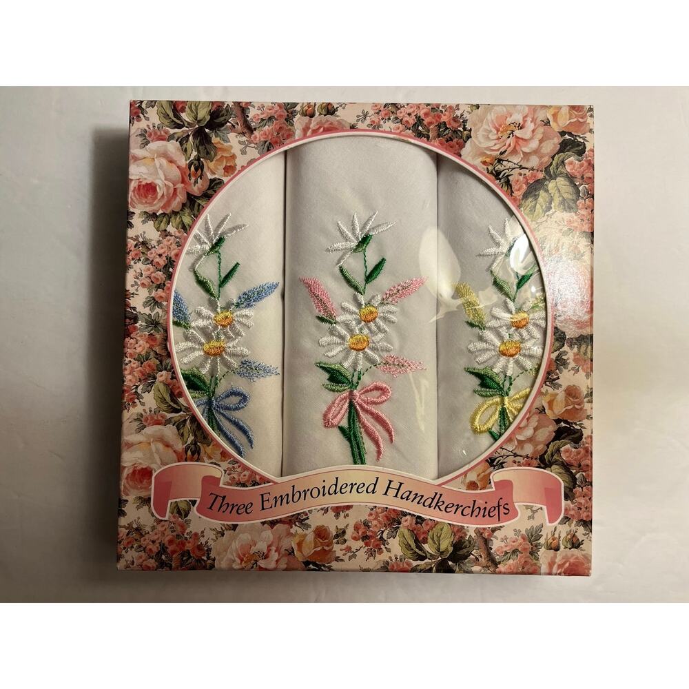 Three Ladies Embroidered Handkerchiefs - Beautiful Flowers! - Picture 4 of 4